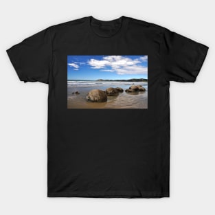 Moeraki Boulders, rochers sphériques , Nouvelle-Zélande T-Shirt